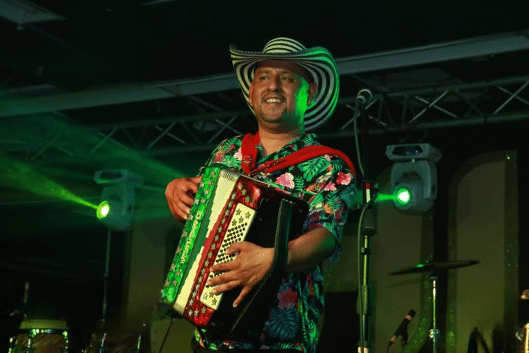 493309920_1280645630243459_6292020240474866463_n-Photoroom